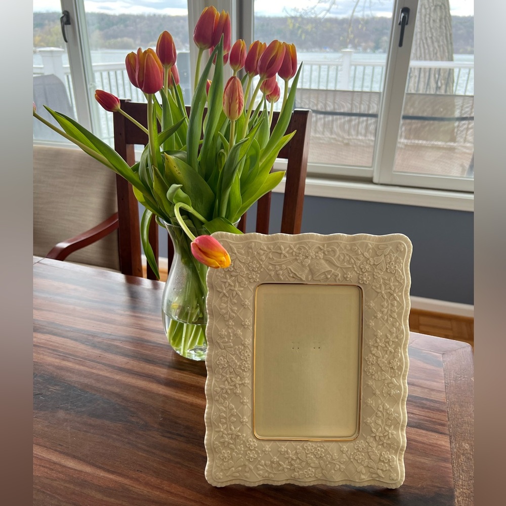 Lenox Wedding Promises Collection Porcelain Picture Frame